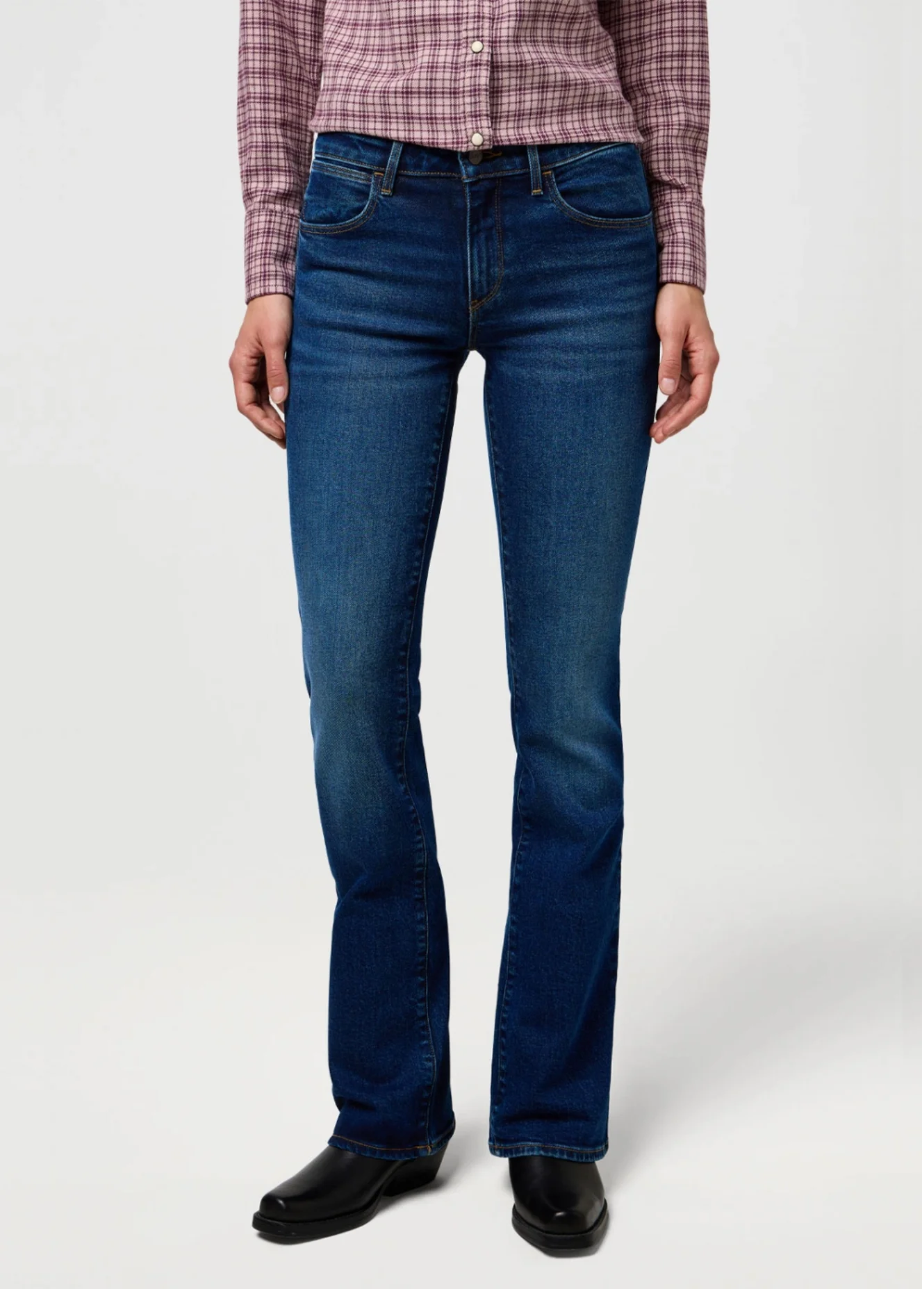 Wrangler Bootcut Misty Moonstone