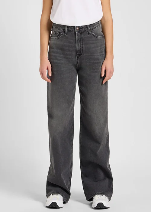 Lee Stella Jaw Dropper