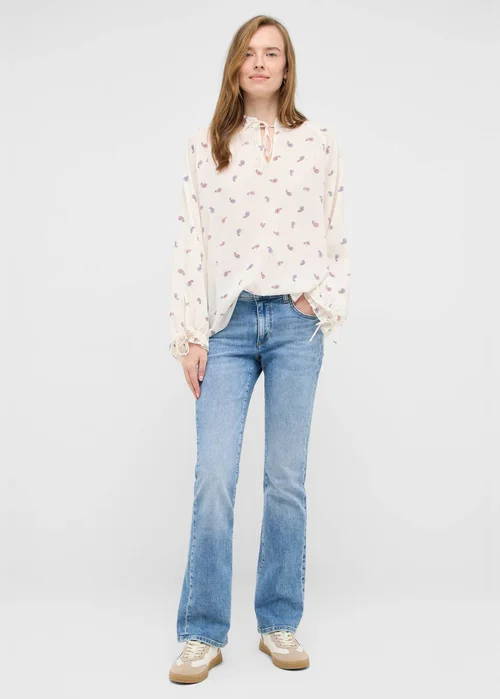 Mustang Bellflower Petit Paisley