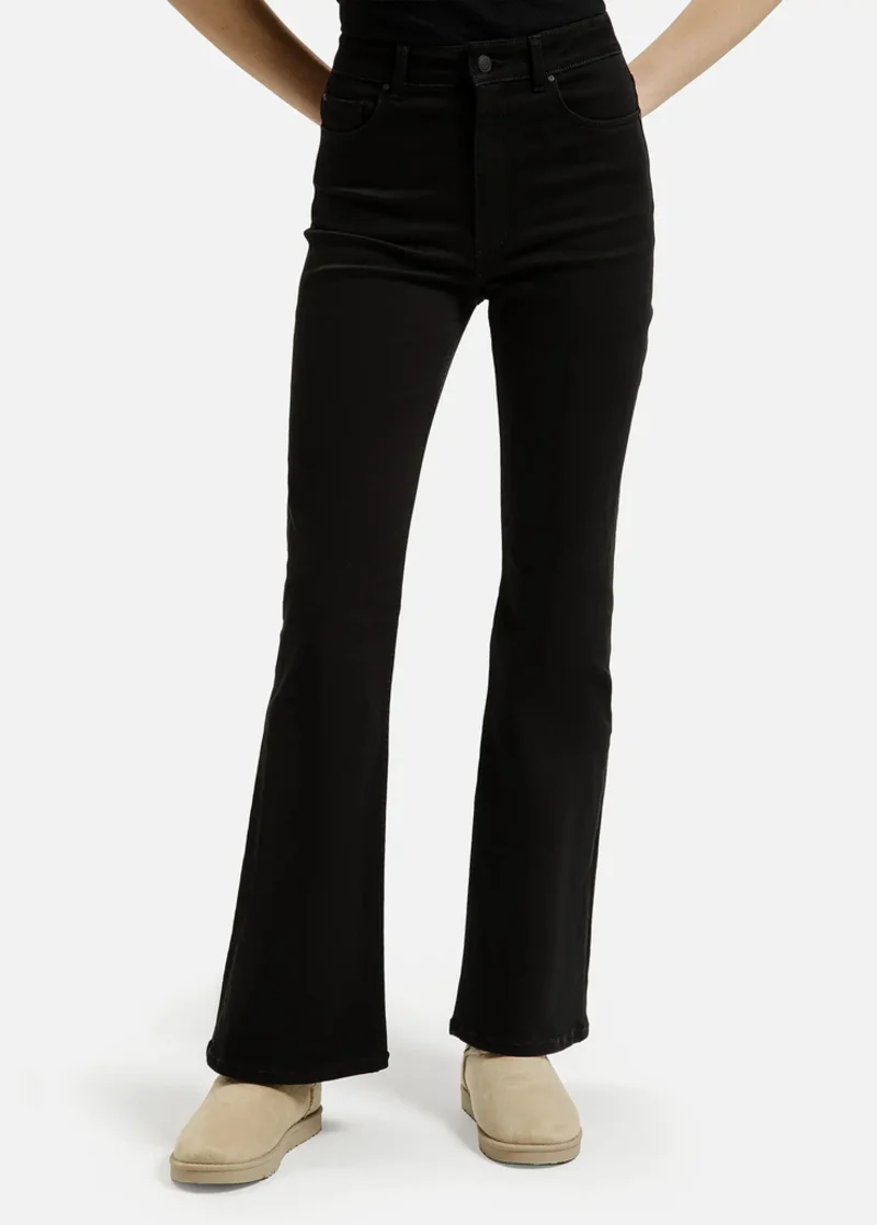 Czarne Dinsy Dzwony Cross Jeans