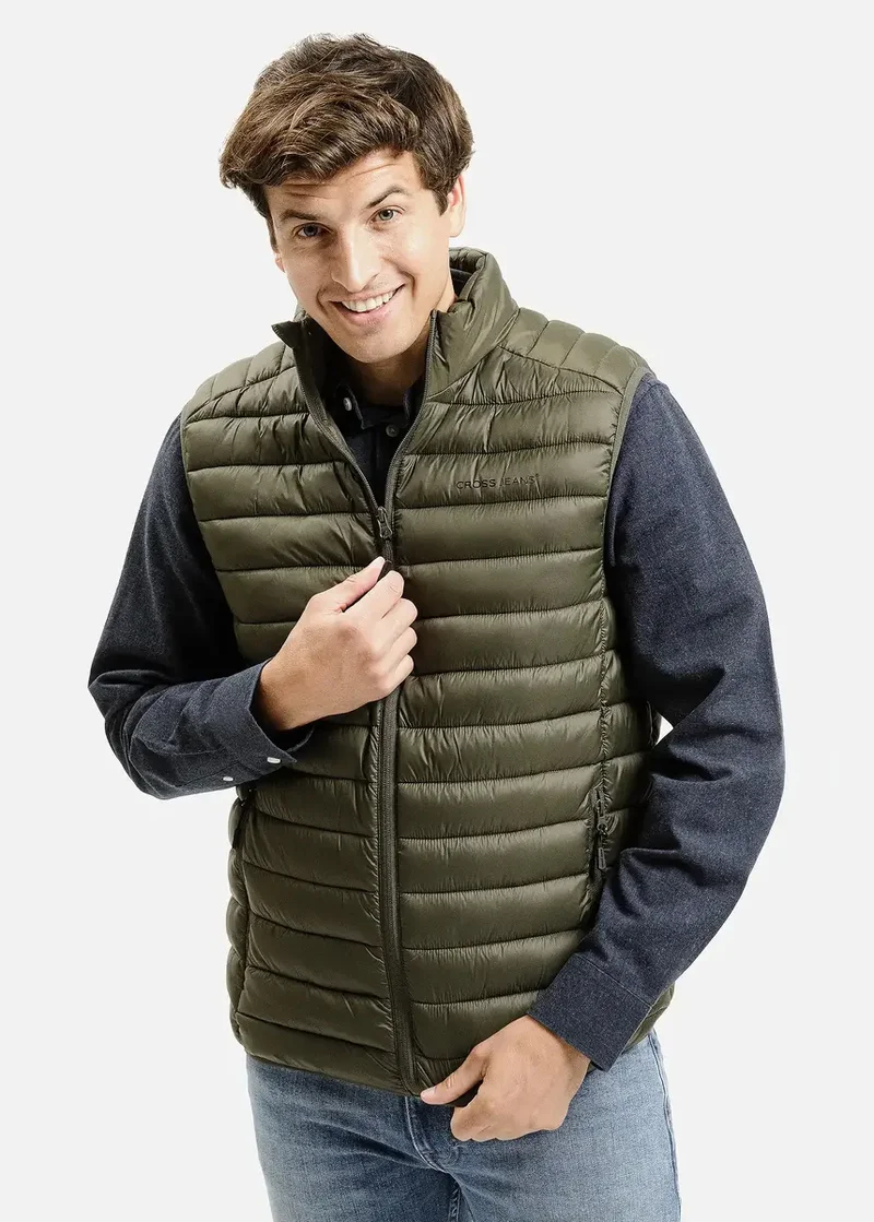 Zielony Pikowany Bezrkawnik Cross Jeans