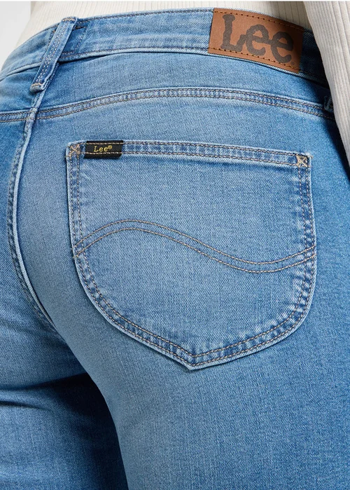 Lee Scarlett Rays Of Light