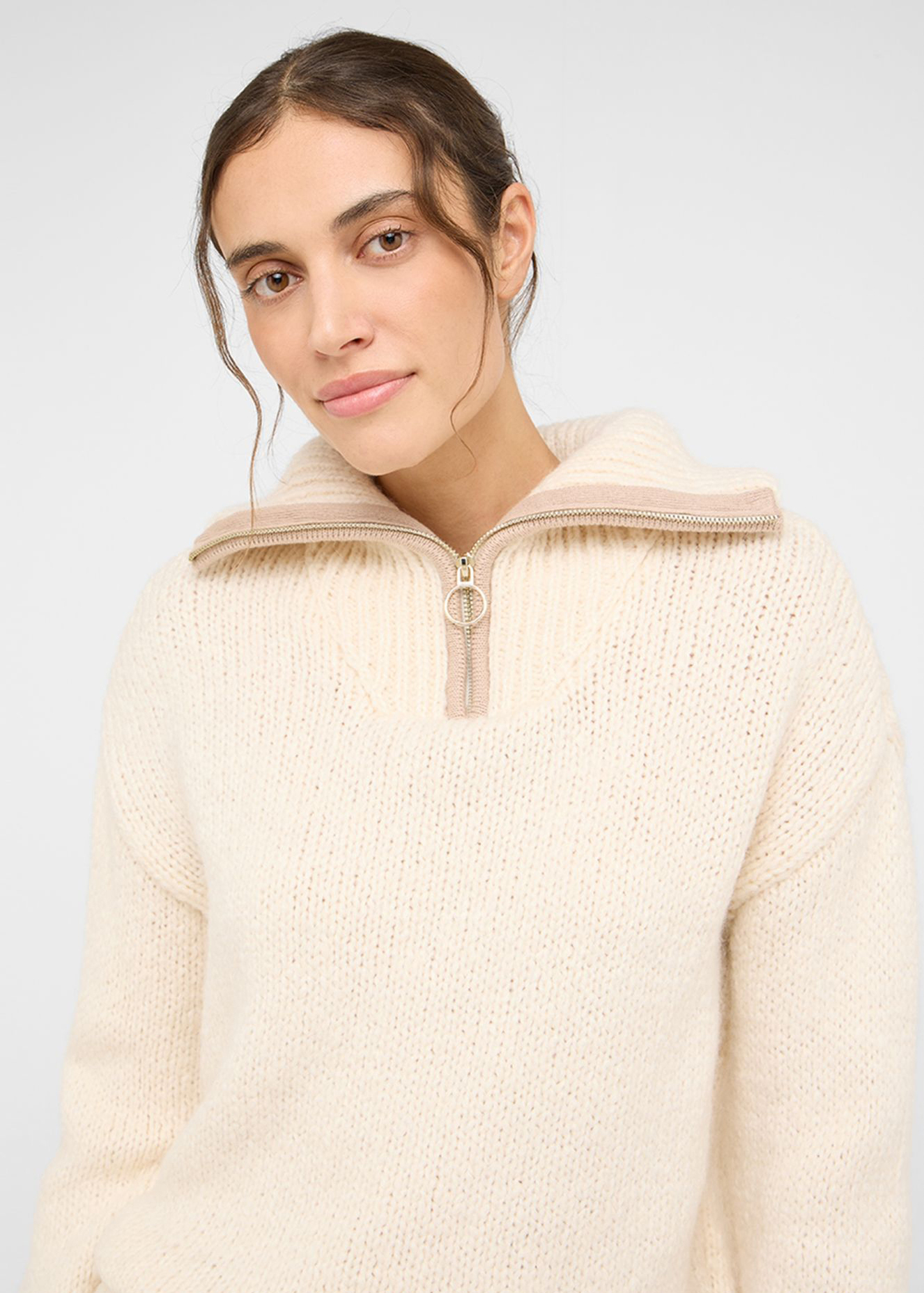 Mustang Style Madera Whisper White