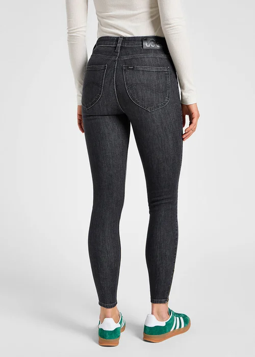 Lee Scarlett High Zip Last Strike