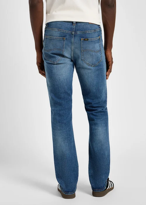 Lee X Straight Carzi