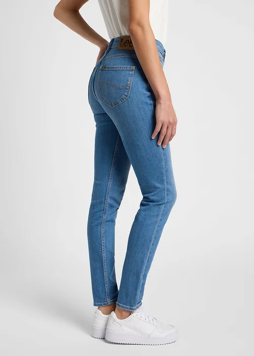 Lee Scarlett High Outer Limit