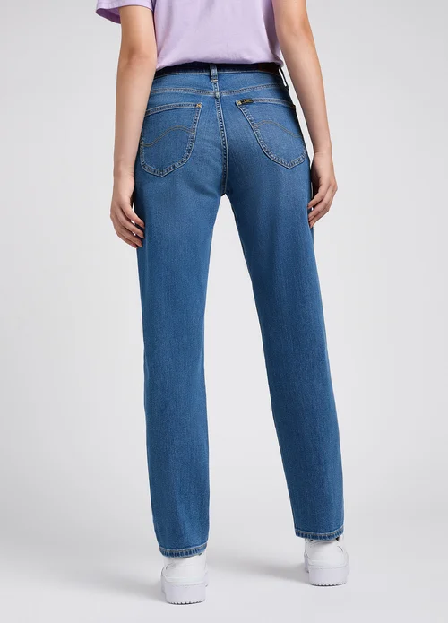 Lee Carol Never Blue