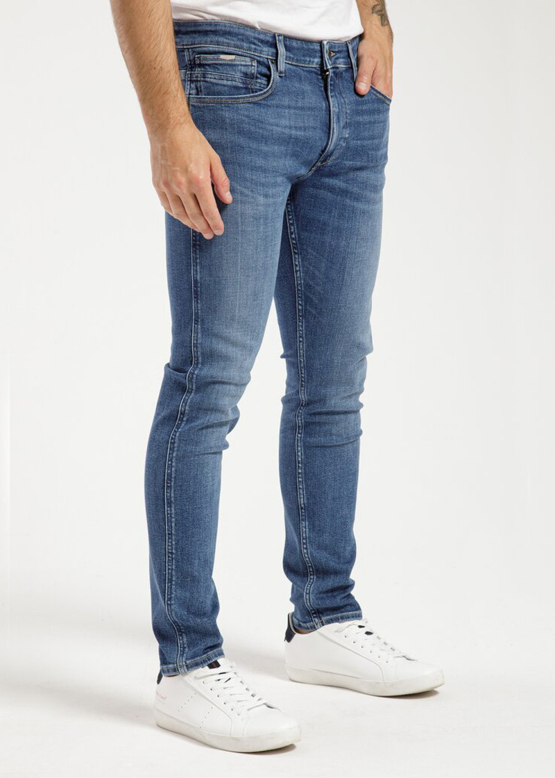 Cross Jeans Blake Light Blue 201 - E-185-201