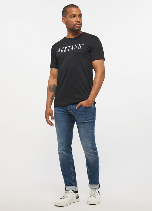 Mustang Alex C Logo Tee Black - 1013221-4142