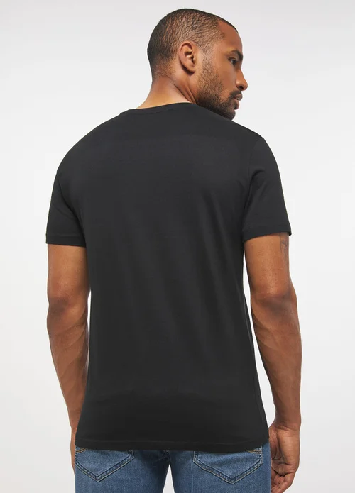 Mustang Alex C Logo Tee Black