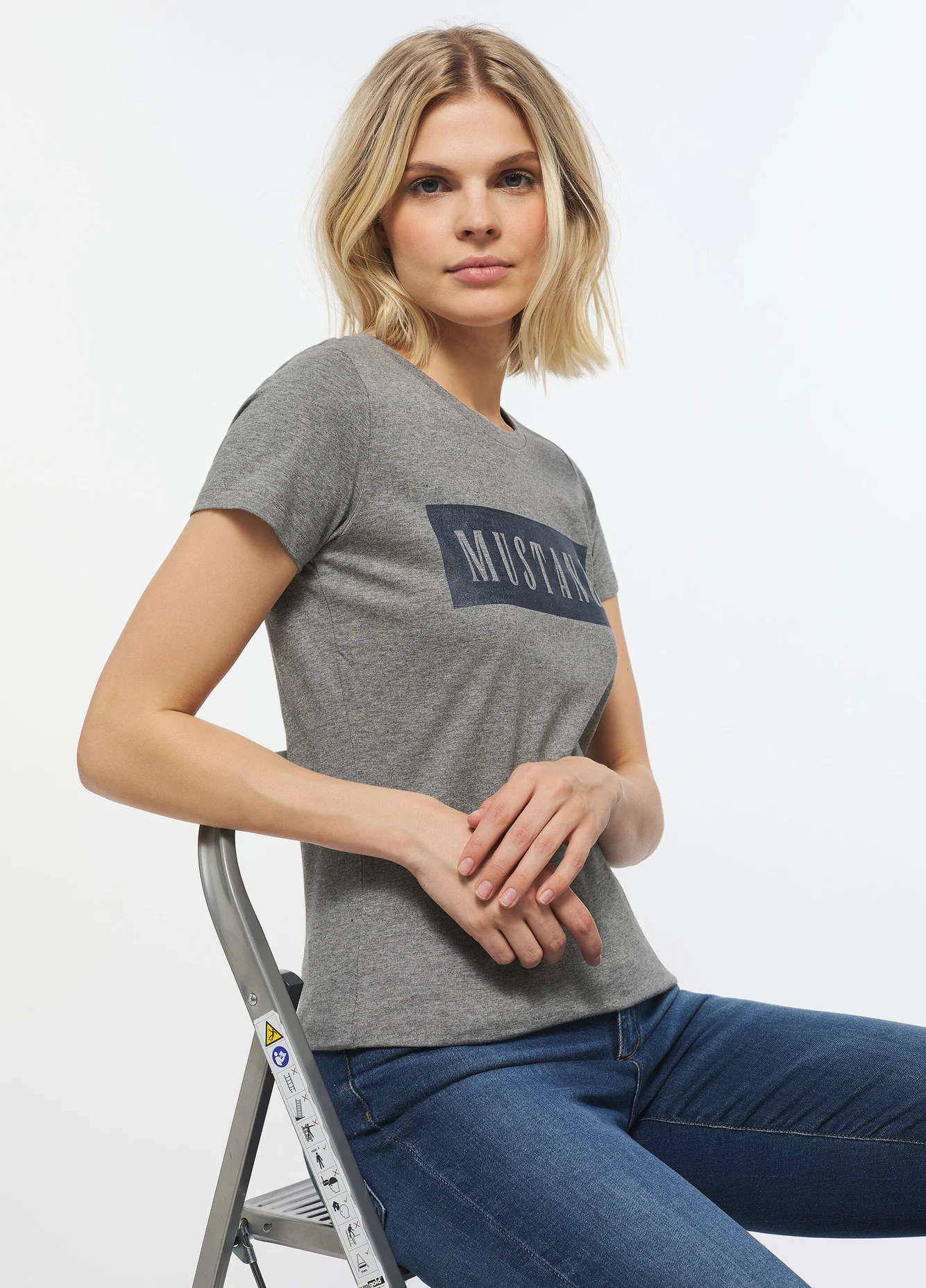 Mustang Alina C Logo Tee Light Grey Melange