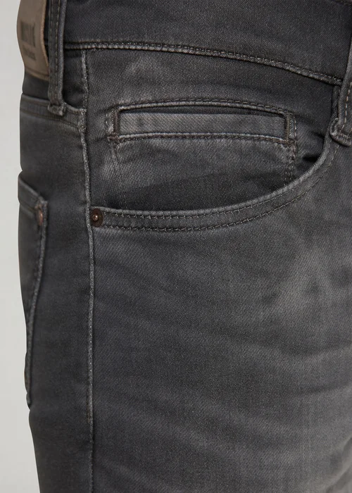 Mustang Oregon Tapered K 883 Medium Bleach