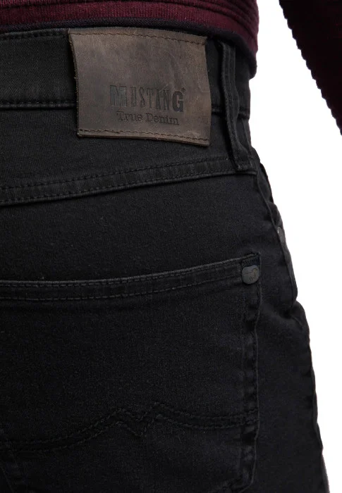 Mustang Tramper Tapered Denim Black