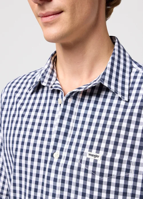 Wrangler Short Sleeve 1 Pocket Shirt Black Iris Check