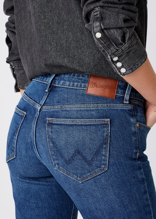 Wrangler Straight Soft Blue - W28TJX386