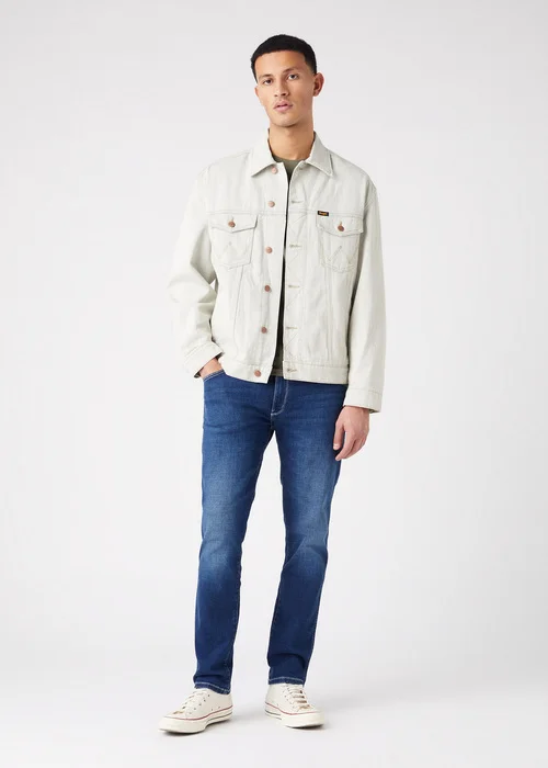 Wrangler Larston For Glory