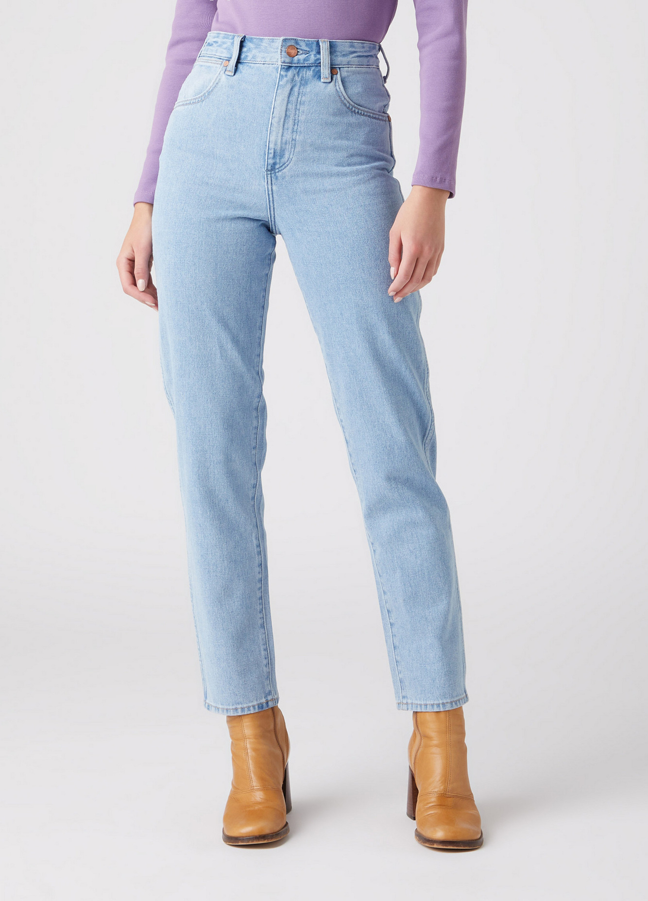 Wrangler Mom Jeans Hold Me - W24696P17