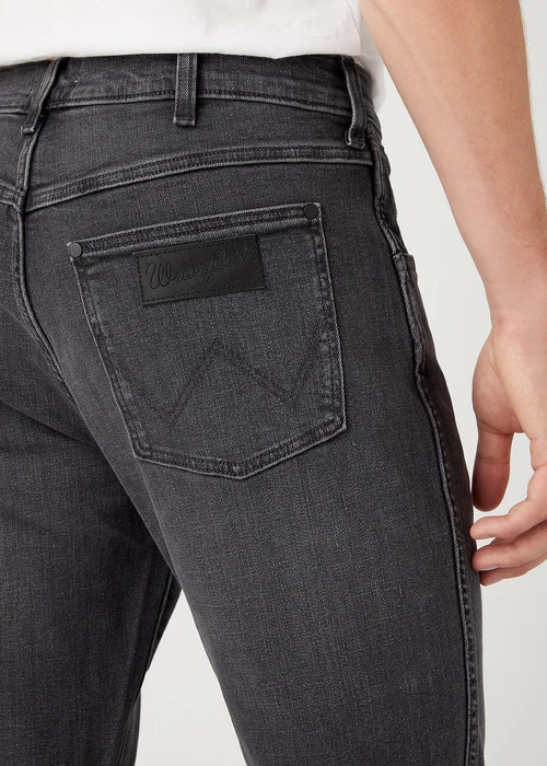 Wrangler Larston Blackout