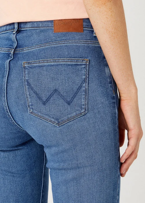 Wrangler Bootcut Raven